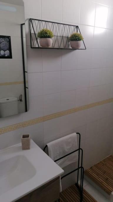 Apartamento Views, Family & Private Parking In Alto Albayzin Granada Exterior foto